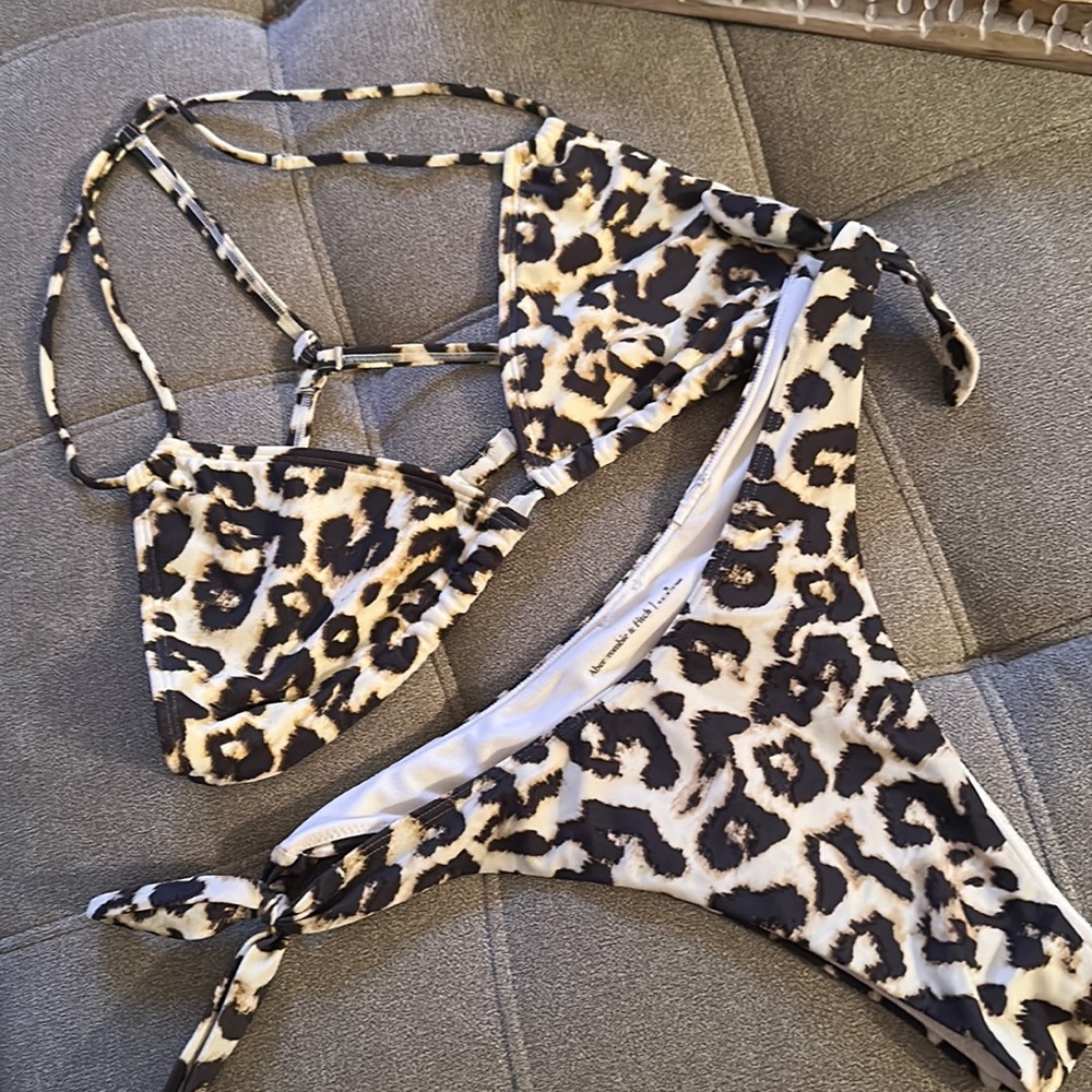 A&F CHEETAH PRINT BIKINI